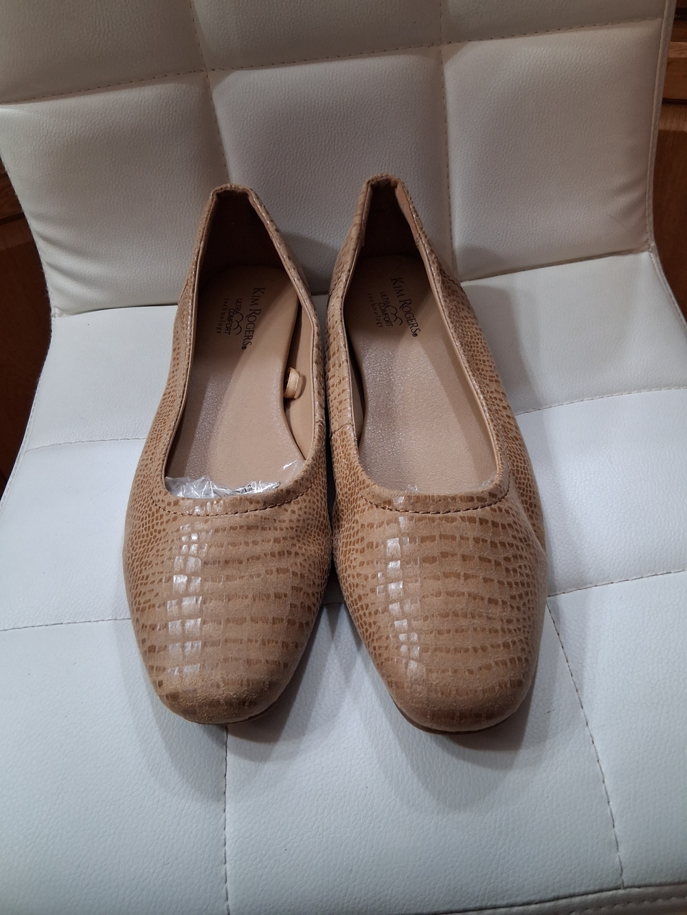 Kim Rogers Croc-Embossed Tan Ballet Flats Casual Comfy Shoes Size 11